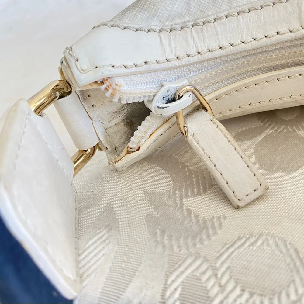 GUCCI GG supreme hobo Bag